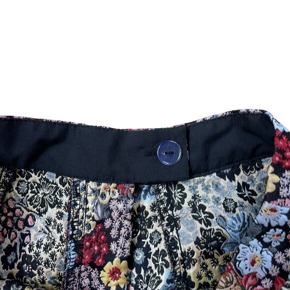 Moodie Floral Multicolor Women’s Shorts size large - Picture 4 of 4